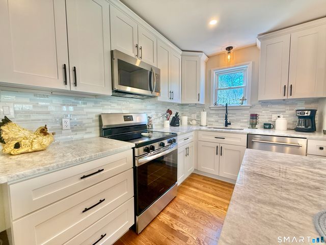 2 Judd Hill Road, Woodbury, CT 06798