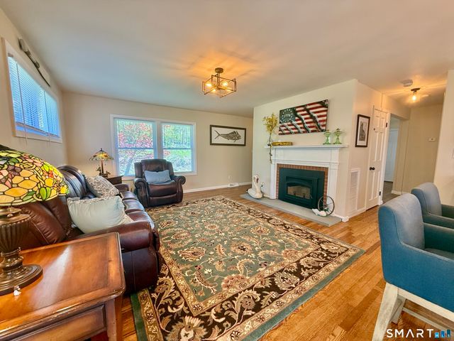 2 Judd Hill Road, Woodbury, CT 06798
