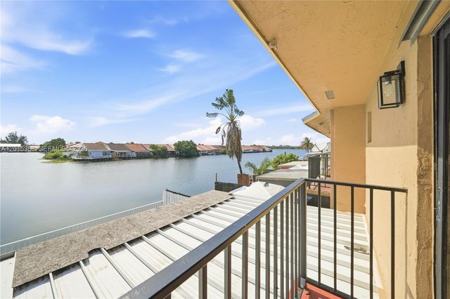 5320 W 26th Ave 108, Hialeah, FL 33016