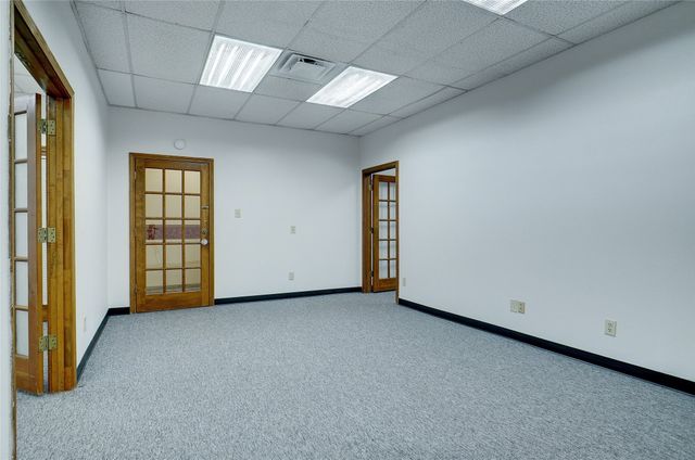 405 Airport Freeway Private Offices, Bedford, TX 76021