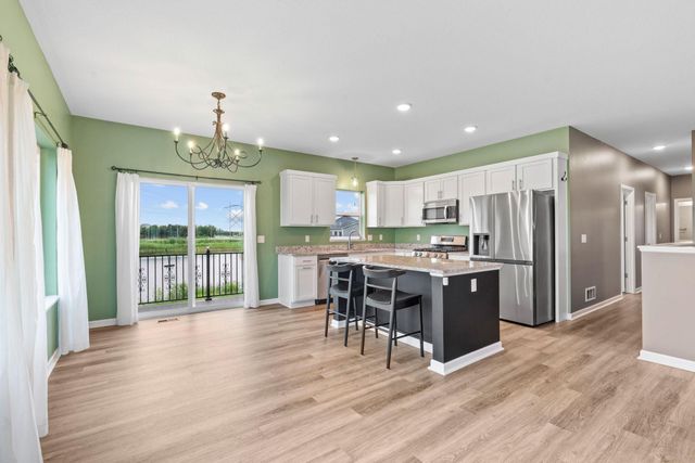 9973 32nd Street NE, Saint Michael, MN 55376