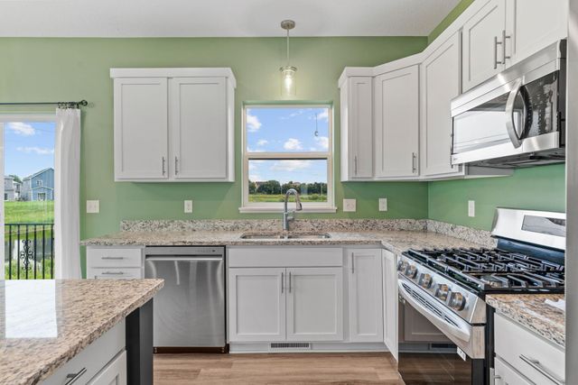 9973 32nd Street NE, Saint Michael, MN 55376