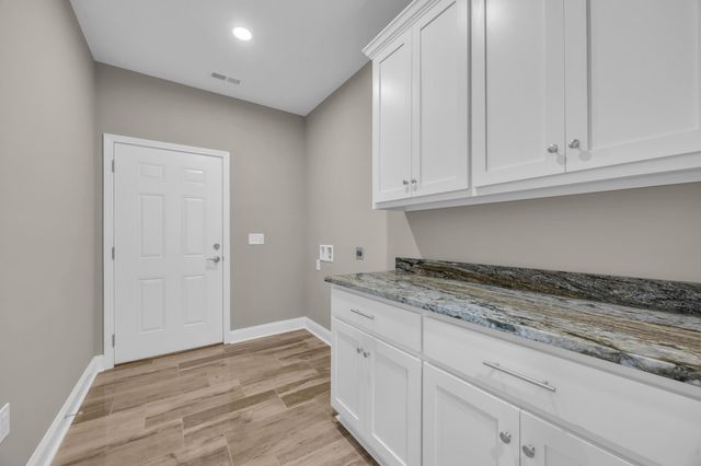 1151 Bear Lake Dr., Longs, SC 29568