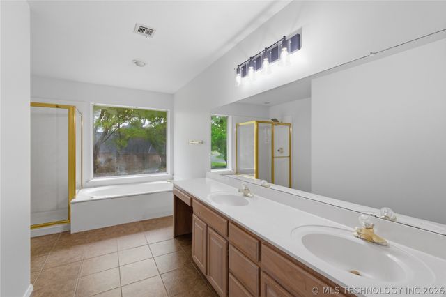 11414 S Joplin Avenue, Tulsa, OK 74137