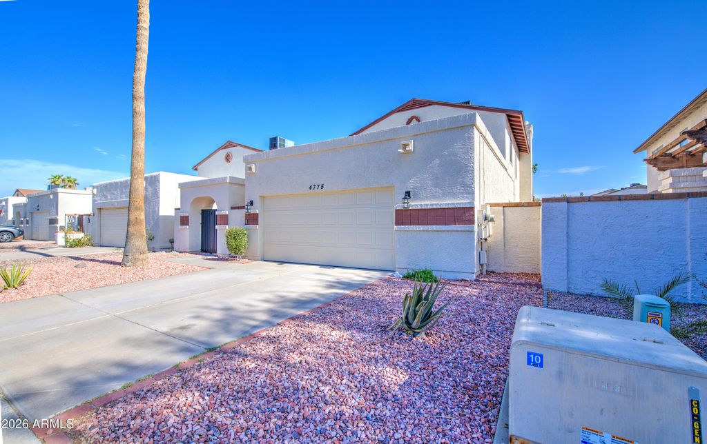 4775 W WAHALLA Lane, Glendale, AZ 85308 — photo 4