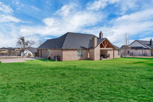 2037 Pinnell Prairie, Weatherford, TX 76088