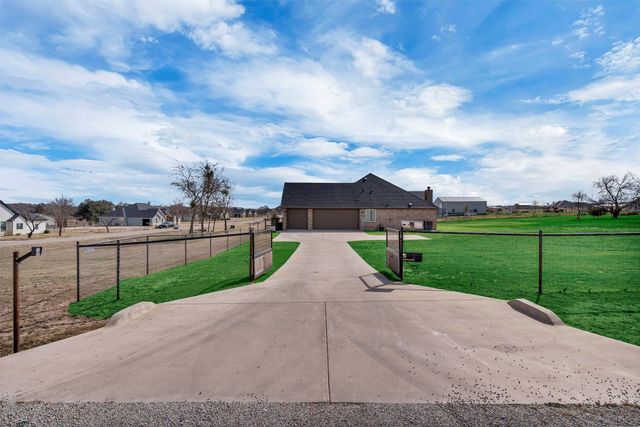2037 Pinnell Prairie, Weatherford, TX 76088