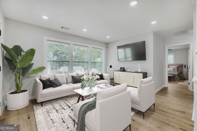 1816 Lee Street, Decatur, GA 30035