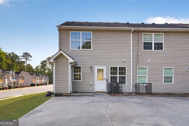 8100 Oakley Circle, Union City, GA 30291