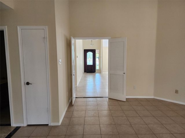 4823 Northfork Drive, Pearland, TX 77584