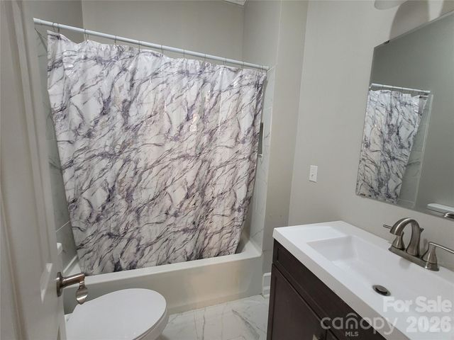 409 N 12th Street, Bessemer City, NC 28016