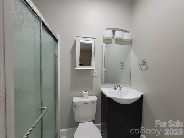 409 N 12th Street, Bessemer City, NC 28016
