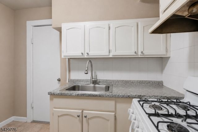 111 Liberty St, Plainfield City, NJ 07060