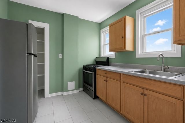 111 Liberty St, Plainfield City, NJ 07060