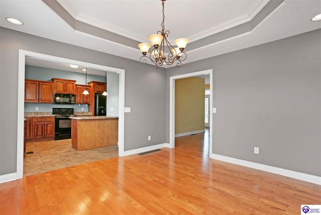 672 Wind Brook Drive, Elizabethtown, KY 42701