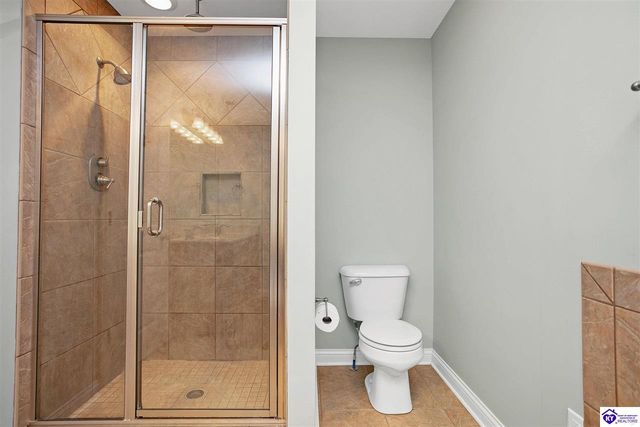 672 Wind Brook Drive, Elizabethtown, KY 42701