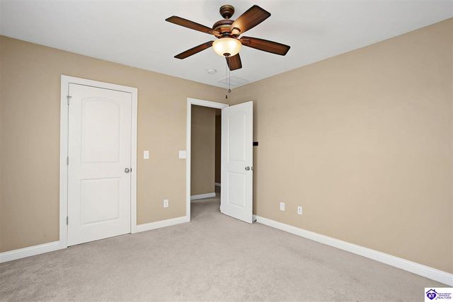 672 Wind Brook Drive, Elizabethtown, KY 42701