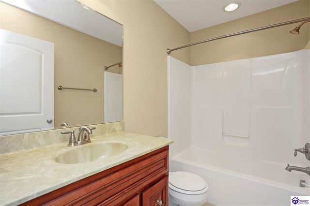 672 Wind Brook Drive, Elizabethtown, KY 42701