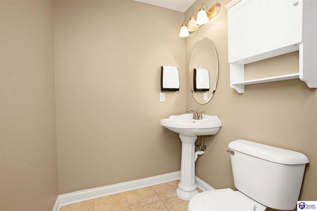 672 Wind Brook Drive, Elizabethtown, KY 42701