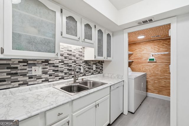 3428 Ivys Walk, Atlanta, GA 30340