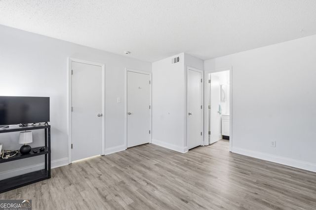 3428 Ivys Walk, Atlanta, GA 30340