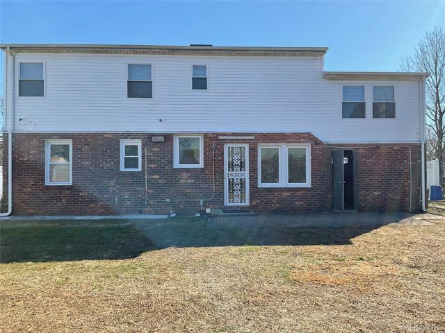 695 Goodrich Street, Uniondale, NY 11553