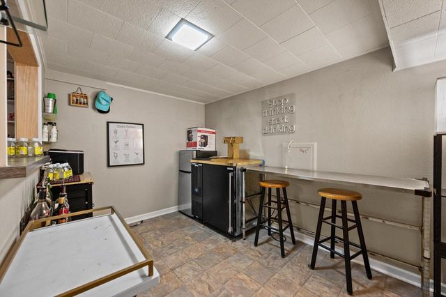 4551 N 100th STREET, Wauwatosa, WI 53225