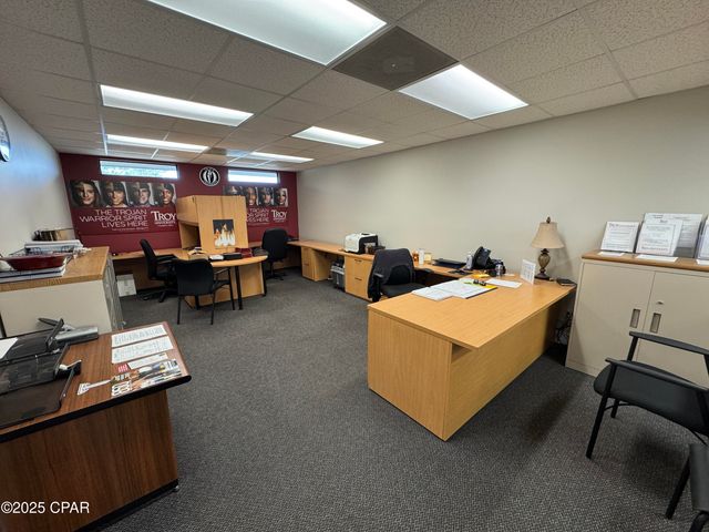 527 Airport Rd, Panama City, FL 32405