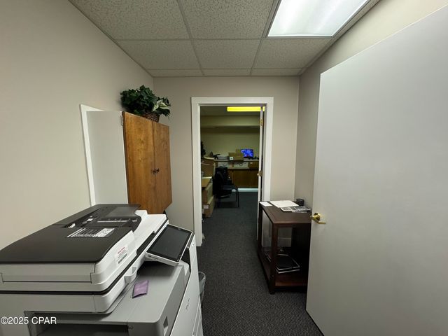 527 Airport Rd, Panama City, FL 32405