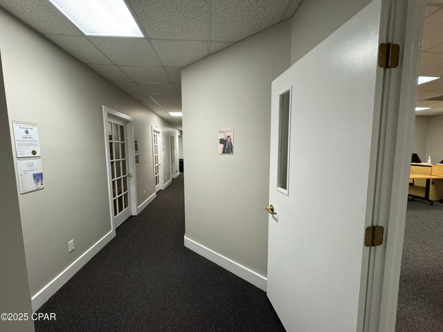 527 Airport Rd, Panama City, FL 32405