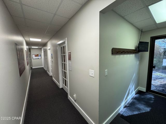 527 Airport Rd, Panama City, FL 32405