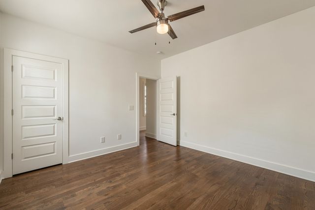 5896 Morrow Rd, Nashville, TN 37209
