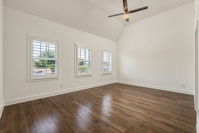 5896 Morrow Rd, Nashville, TN 37209