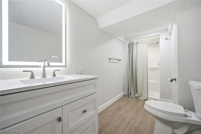 4276 Grove Avenue, Willoughby, OH 44094