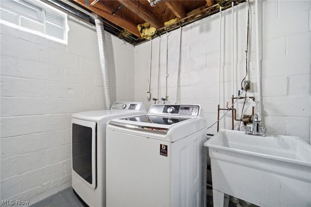 4276 Grove Avenue, Willoughby, OH 44094