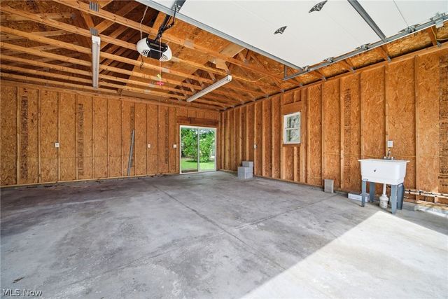 4276 Grove Avenue, Willoughby, OH 44094