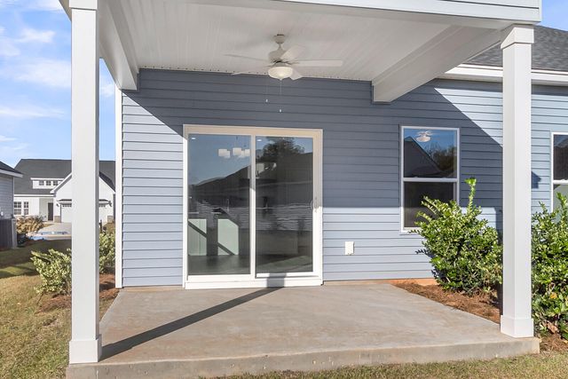 1026 Carolina Way, Manning, SC 29102