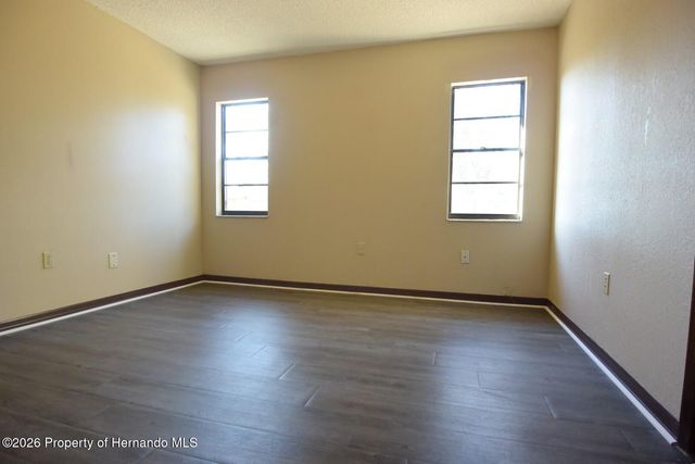 1382 Valiant Avenue, Spring Hill, FL 34608
