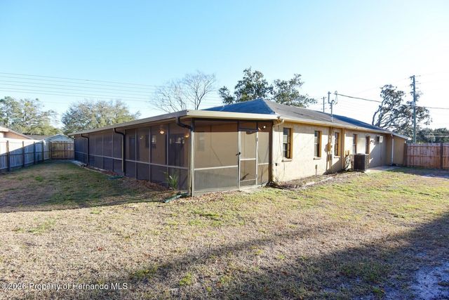 1382 Valiant Avenue, Spring Hill, FL 34608