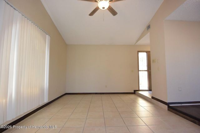 1382 Valiant Avenue, Spring Hill, FL 34608