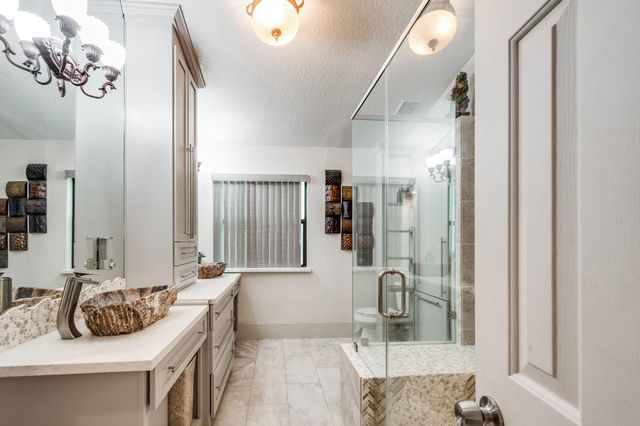 17909 Oak Street, Crosby, TX 77532