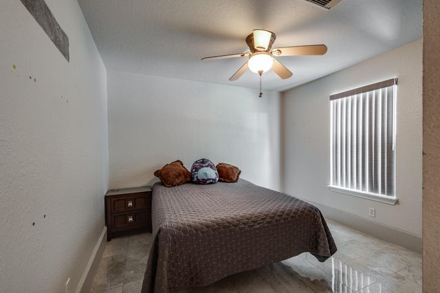 17909 Oak Street, Crosby, TX 77532