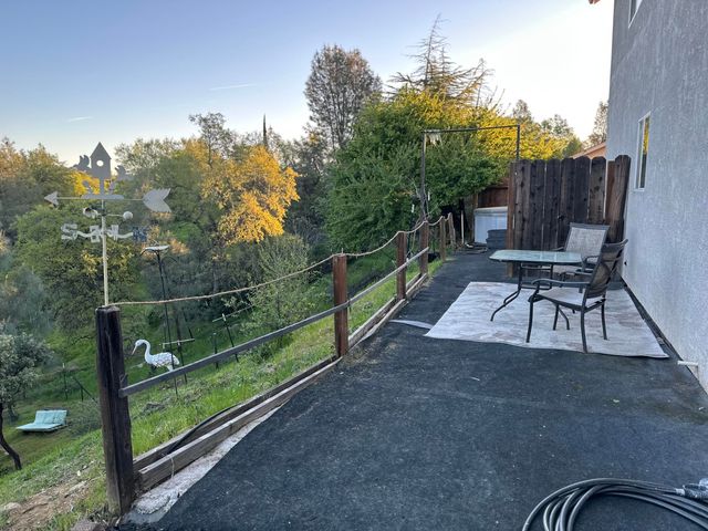 16810 Winchell Drive, Redding, CA 96003