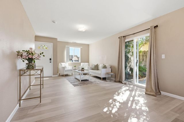 16810 Winchell Drive, Redding, CA 96003