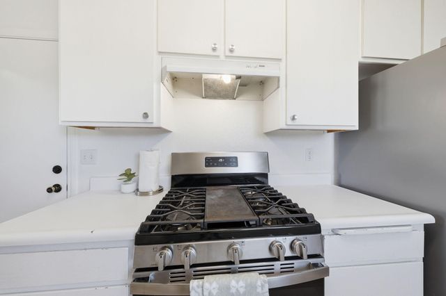 16810 Winchell Drive, Redding, CA 96003