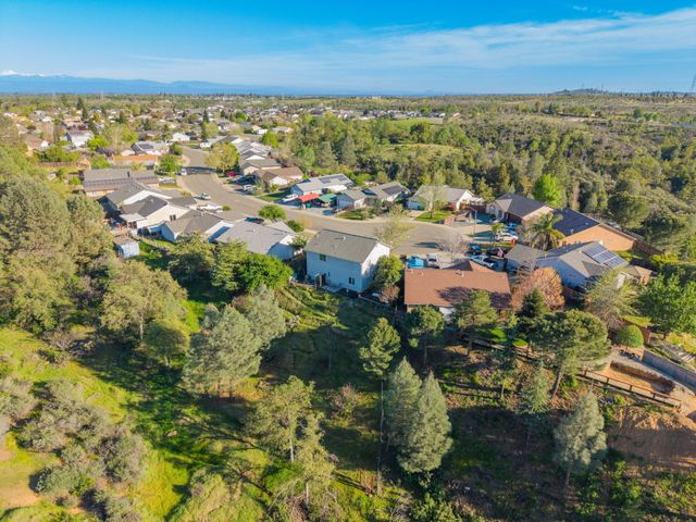 16810 Winchell Drive, Redding, CA 96003