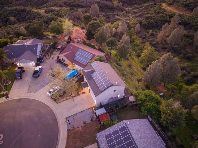 16810 Winchell Drive, Redding, CA 96003