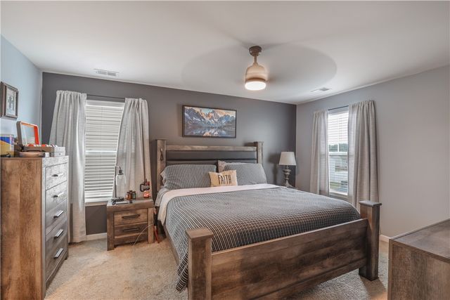 906 Ashwood Way, Easley, SC 29640