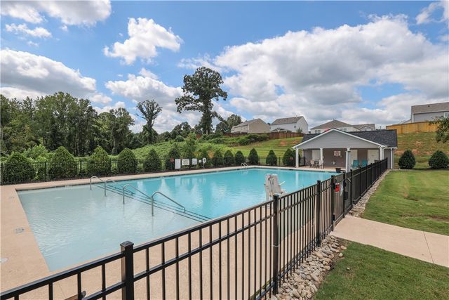 906 Ashwood Way, Easley, SC 29640
