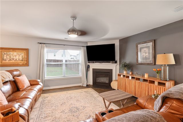 906 Ashwood Way, Easley, SC 29640